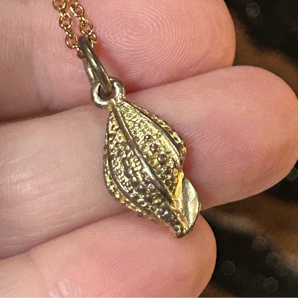 Handcrafted vintage brass shell pendant on chain necklace